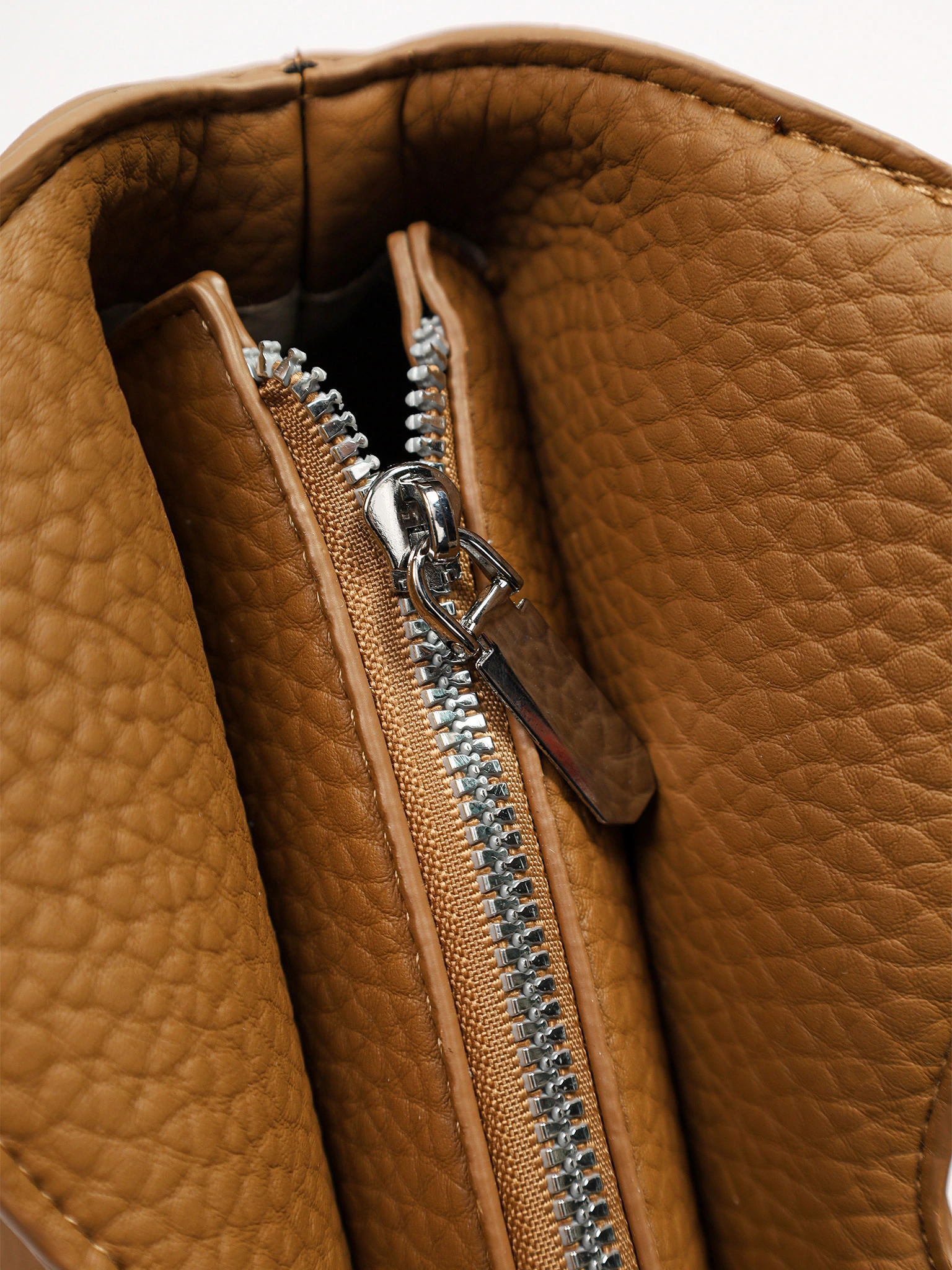 Сумка-тоут маленькая в ассортименте